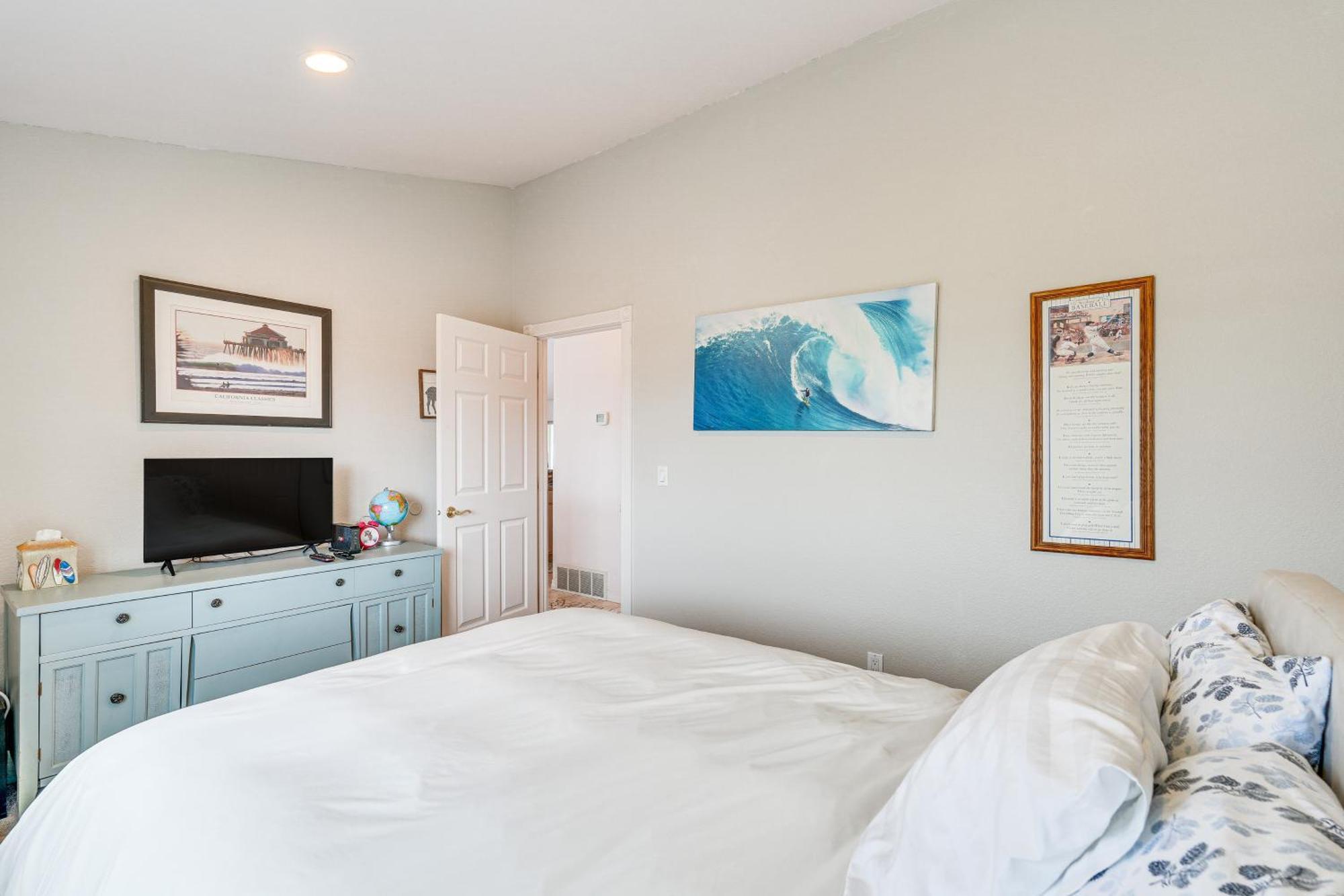 Inviting Great Falls Home With Wraparound Deck! المظهر الخارجي الصورة