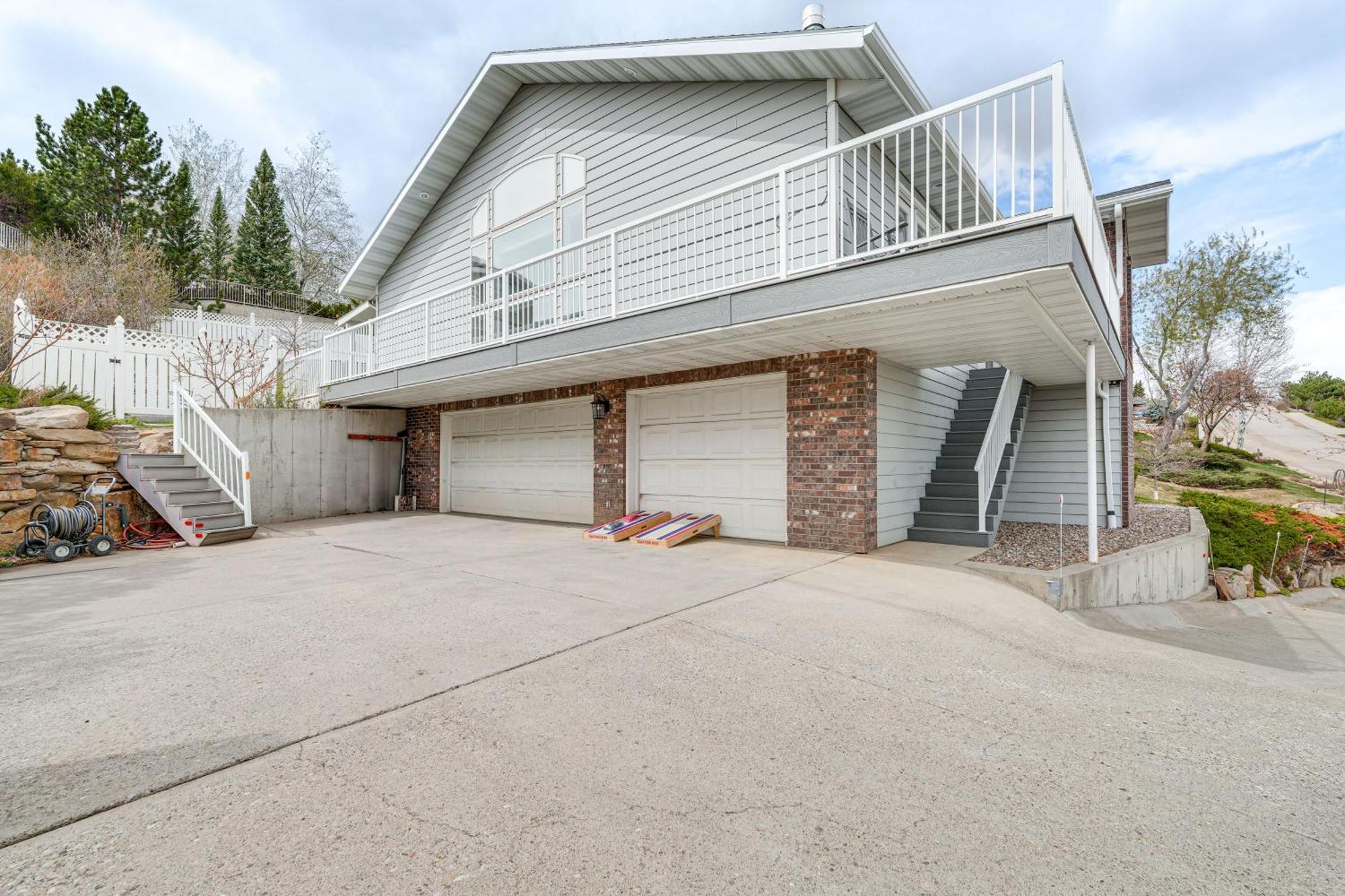 Inviting Great Falls Home With Wraparound Deck! المظهر الخارجي الصورة