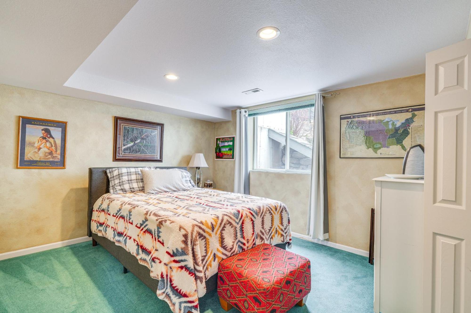 Inviting Great Falls Home With Wraparound Deck! المظهر الخارجي الصورة